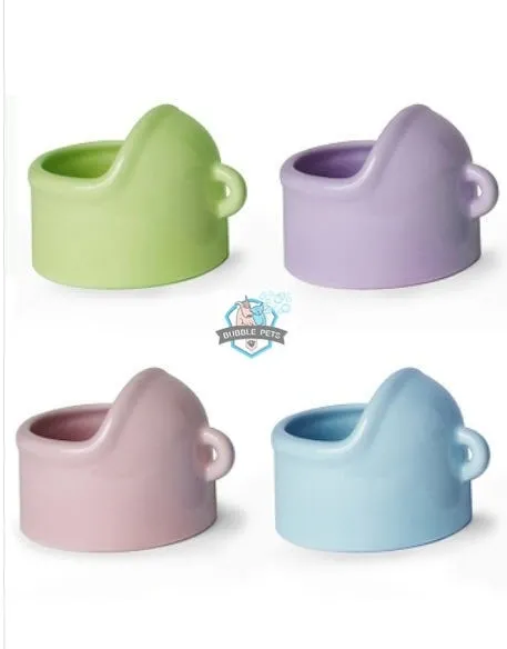 American Pet Diner Hooded Pet Crock for Small Animals