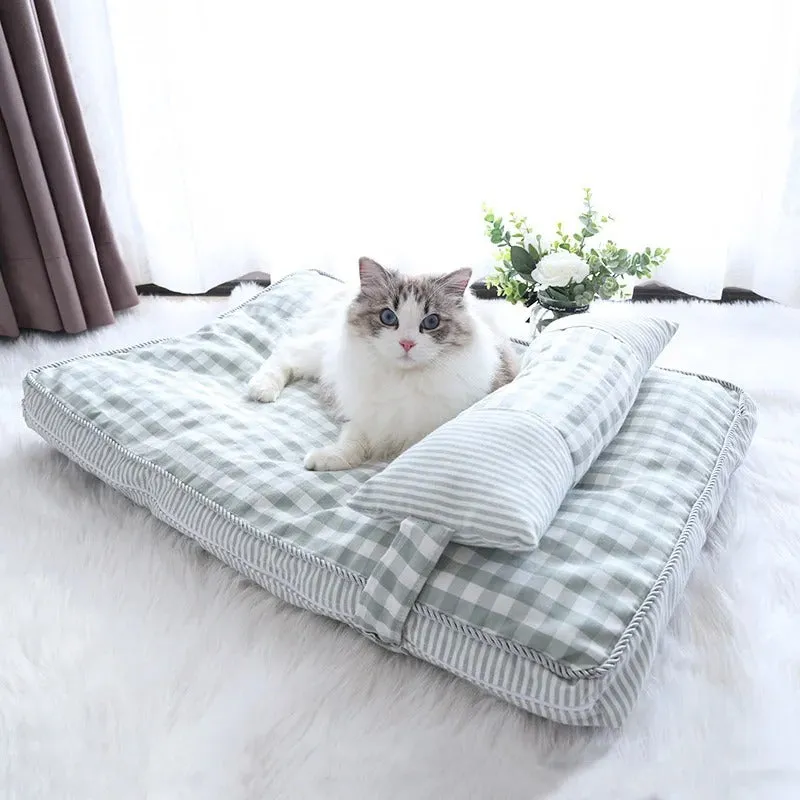 Cat Bed Lounger For Medium and Large Cats